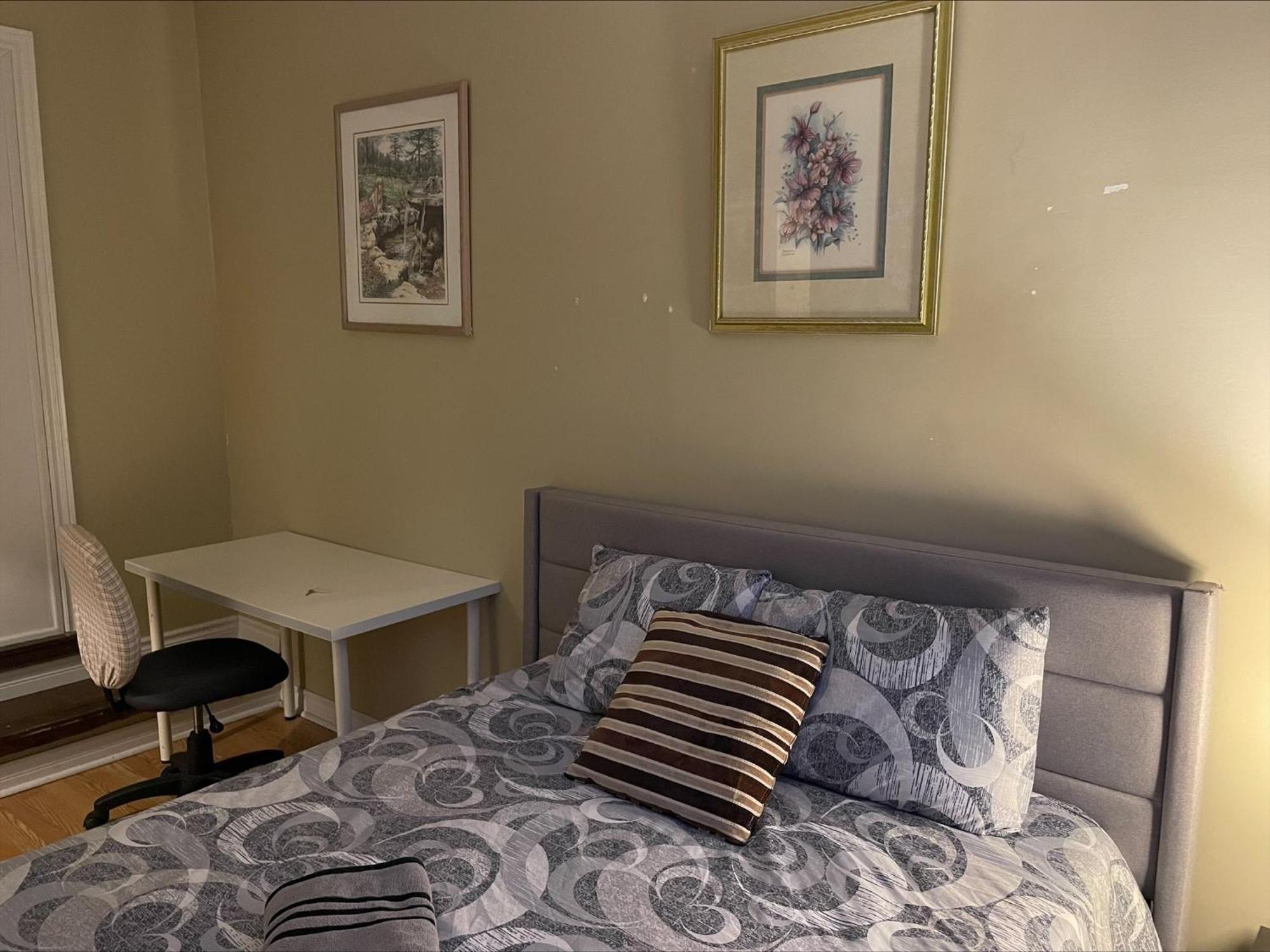 Homestay Bhf Near College & Hosp Self-service Check-in So Fast Net Free Parking In